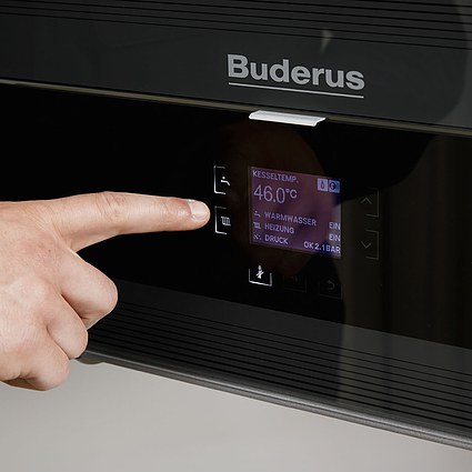 Buderus Brennwerttherme Logamax plus GB192i - 15 kW - Farbe schwarz oder weiß